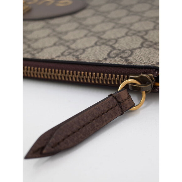 Gucci Neo GG Supreme Clutch Bag - Picture 4 of 9